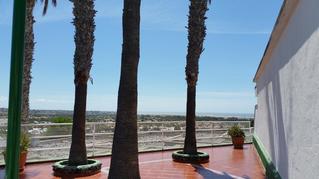 Vista Oasis Hotel Maspalomas  Exterior photo