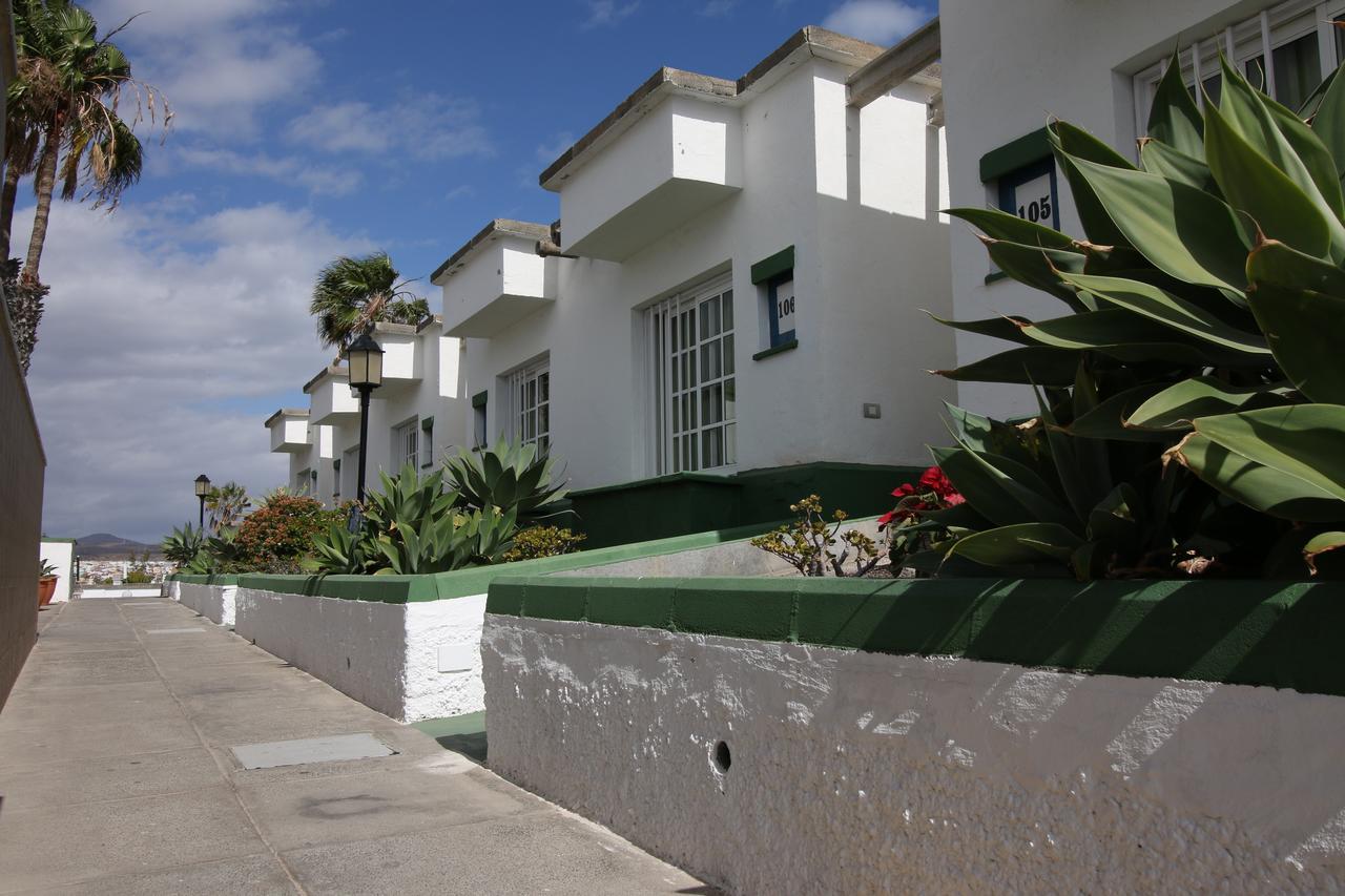 Vista Oasis Hotel Maspalomas  Exterior photo